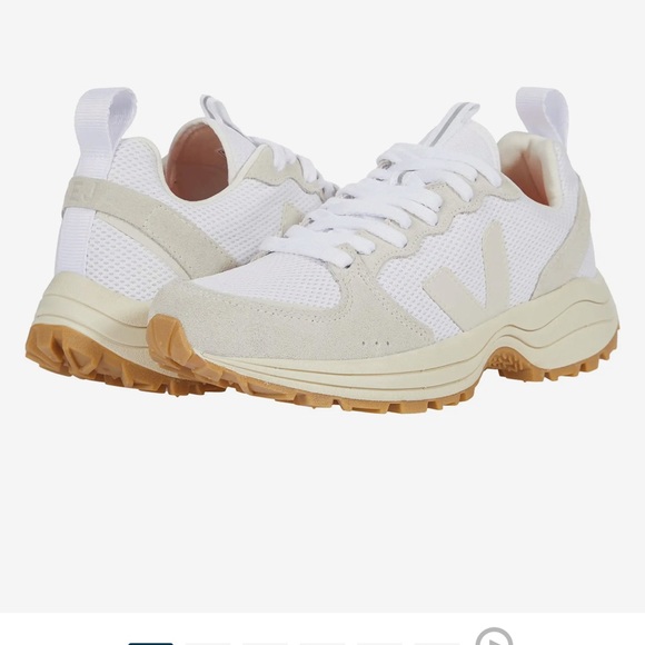 Venturi Sneaker (Women) VEJA - Picture 1 of 9